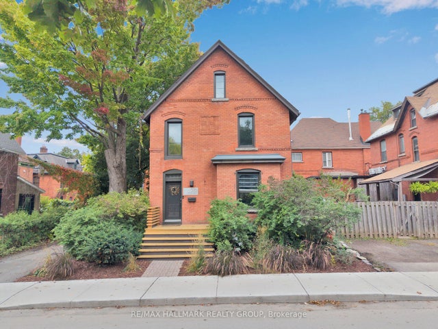 376 Lyon Street N, Ottawa Centre