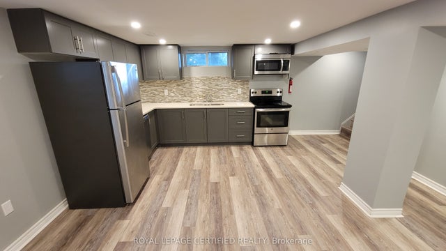 892 Fennell Avenue E 2, Hamilton