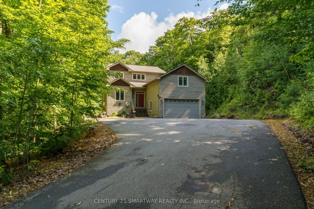 1066 Tally-ho Winter Park Road, Lake of Bays