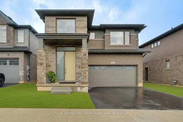 87 Acacia Road, Pelham