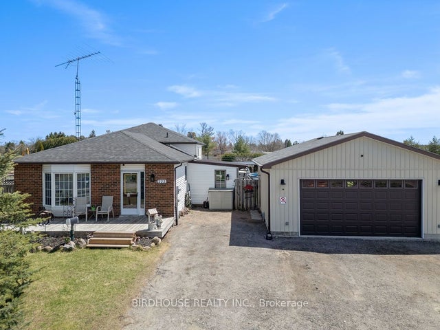 222 Corbett Drive, Kawartha Lakes