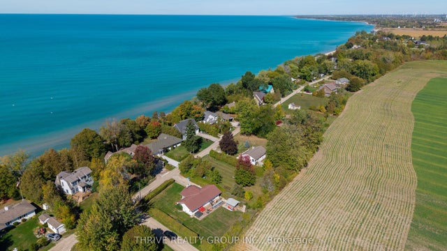 71658 Old Cedar Bank Lane, Bluewater