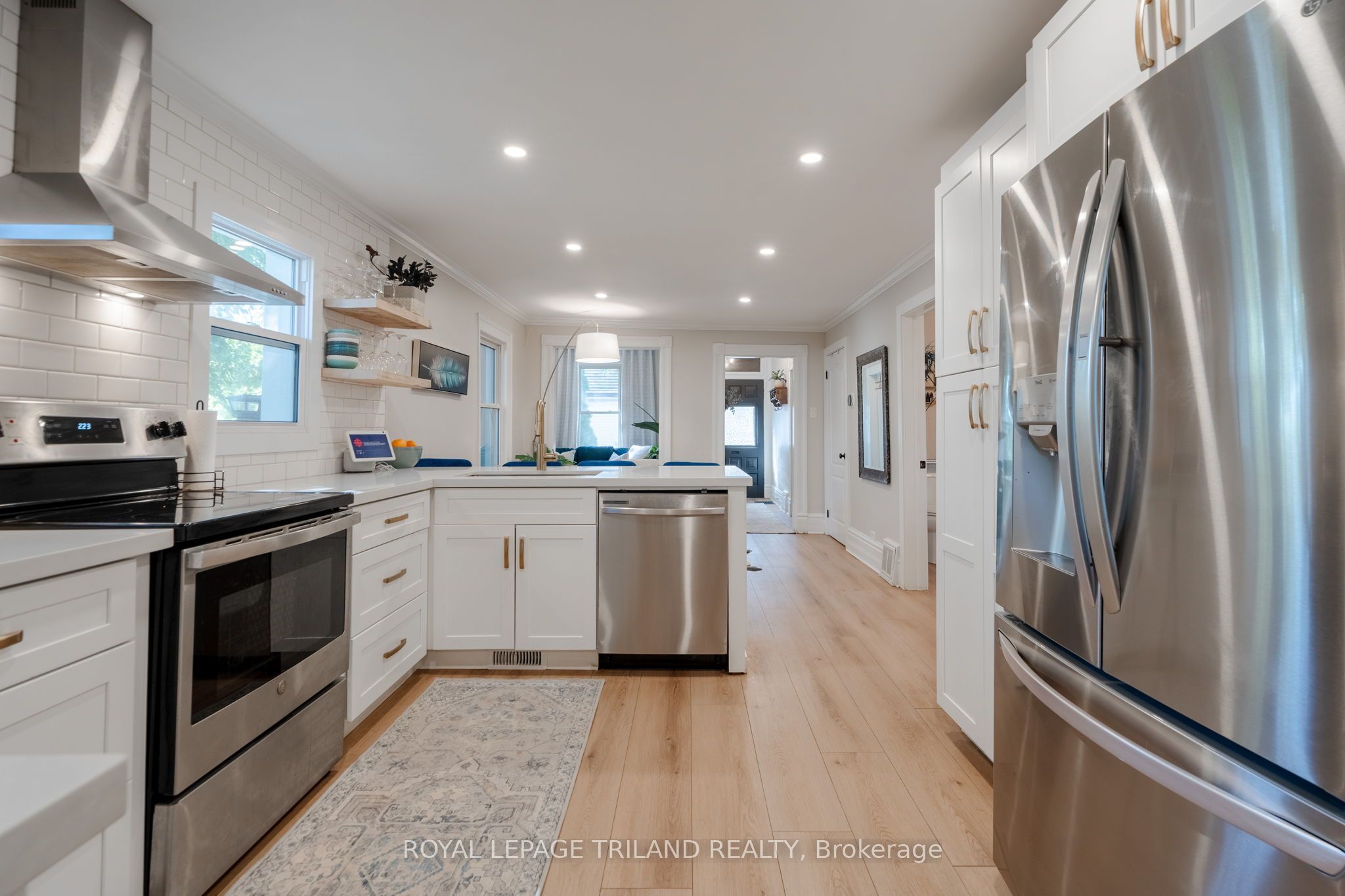 Photo of Listing #X12443100