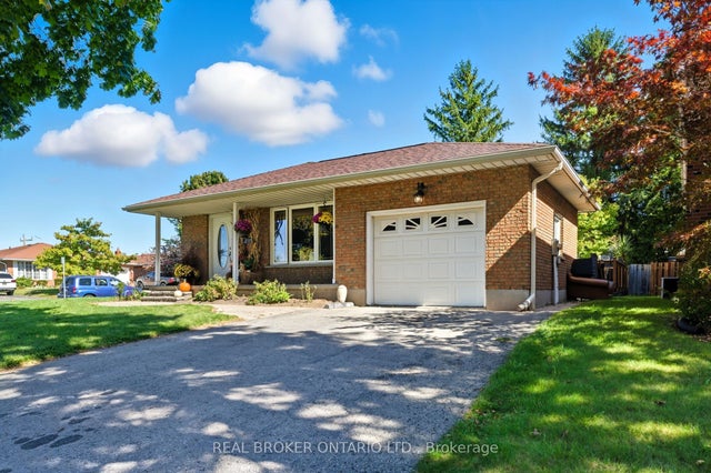 39 Carriage Road, Norfolk