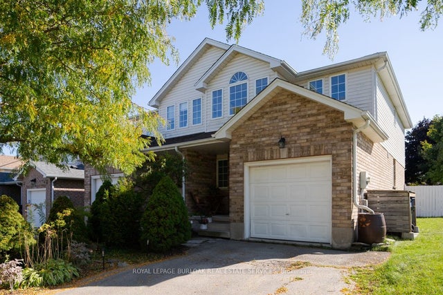 118 Silurian Drive, Guelph