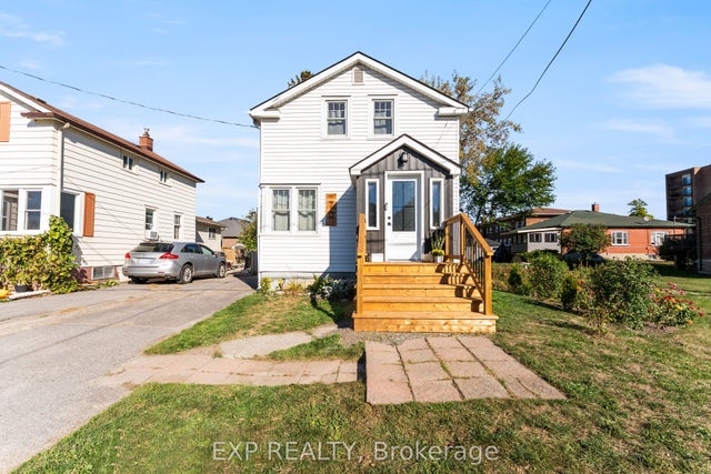 70 Wilkins Street, Quinte West