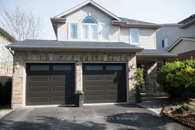 1657 Bayswater Crescent, London North