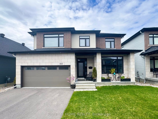 203 Osterley Way, Stittsville - Munster - Richmond