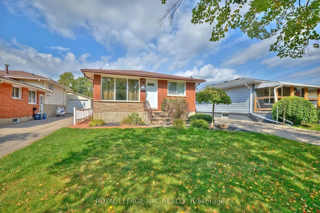 320 Morningstar Street, Welland