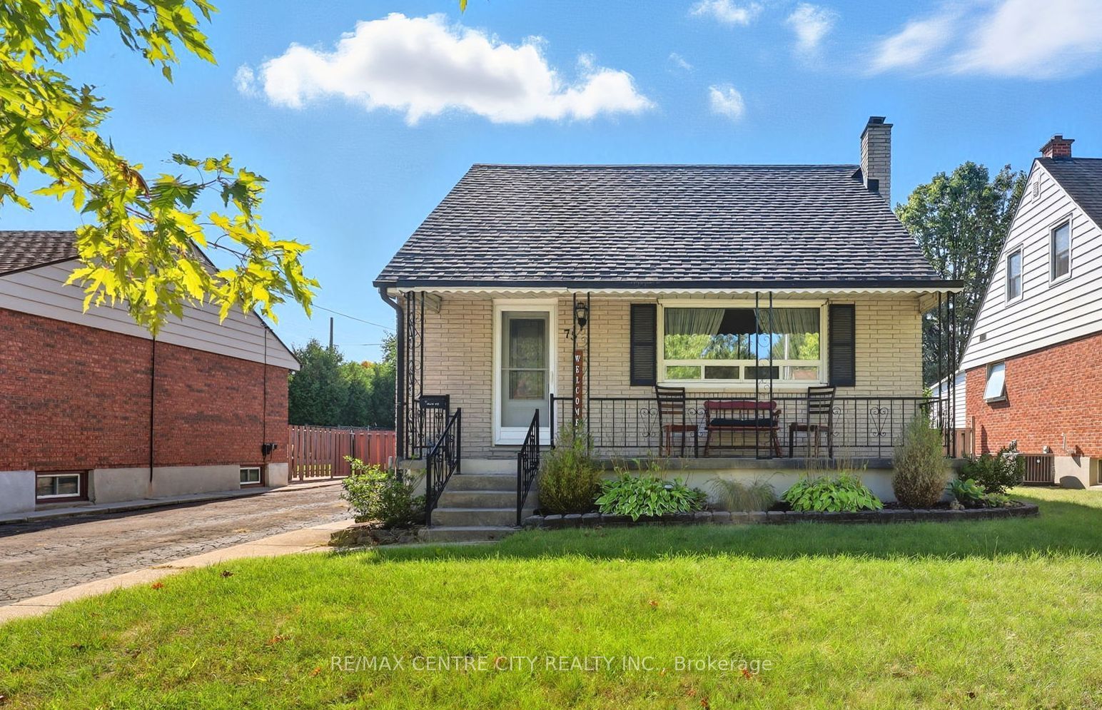 Photo of Listing #X12445422