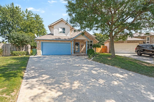 3462 Treeline Court, Windsor
