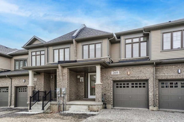 269 Provident Way N, Hamilton