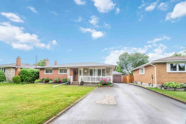 4075 Pettit Avenue, Niagara Falls
