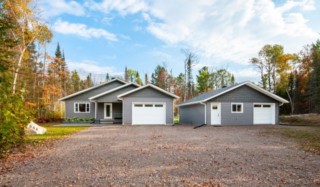 844 Macpherson Drive, East Ferris