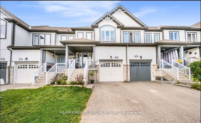 825 Cook Crescent, Shelburne