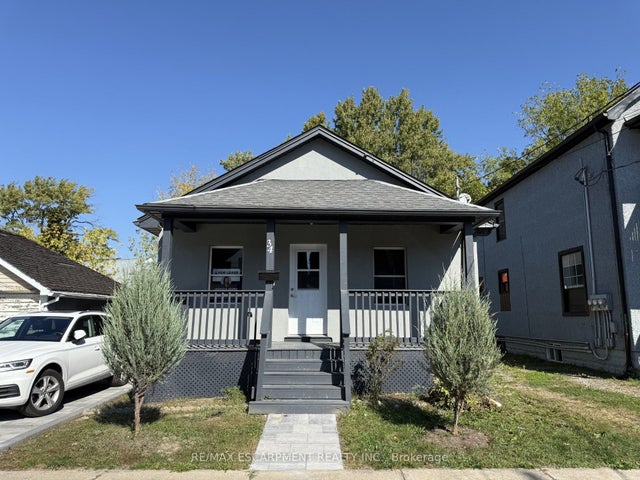 34 Welland Street Lower, Welland