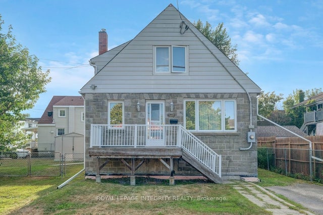 348 Lafontaine Avenue, Vanier and Kingsview Park