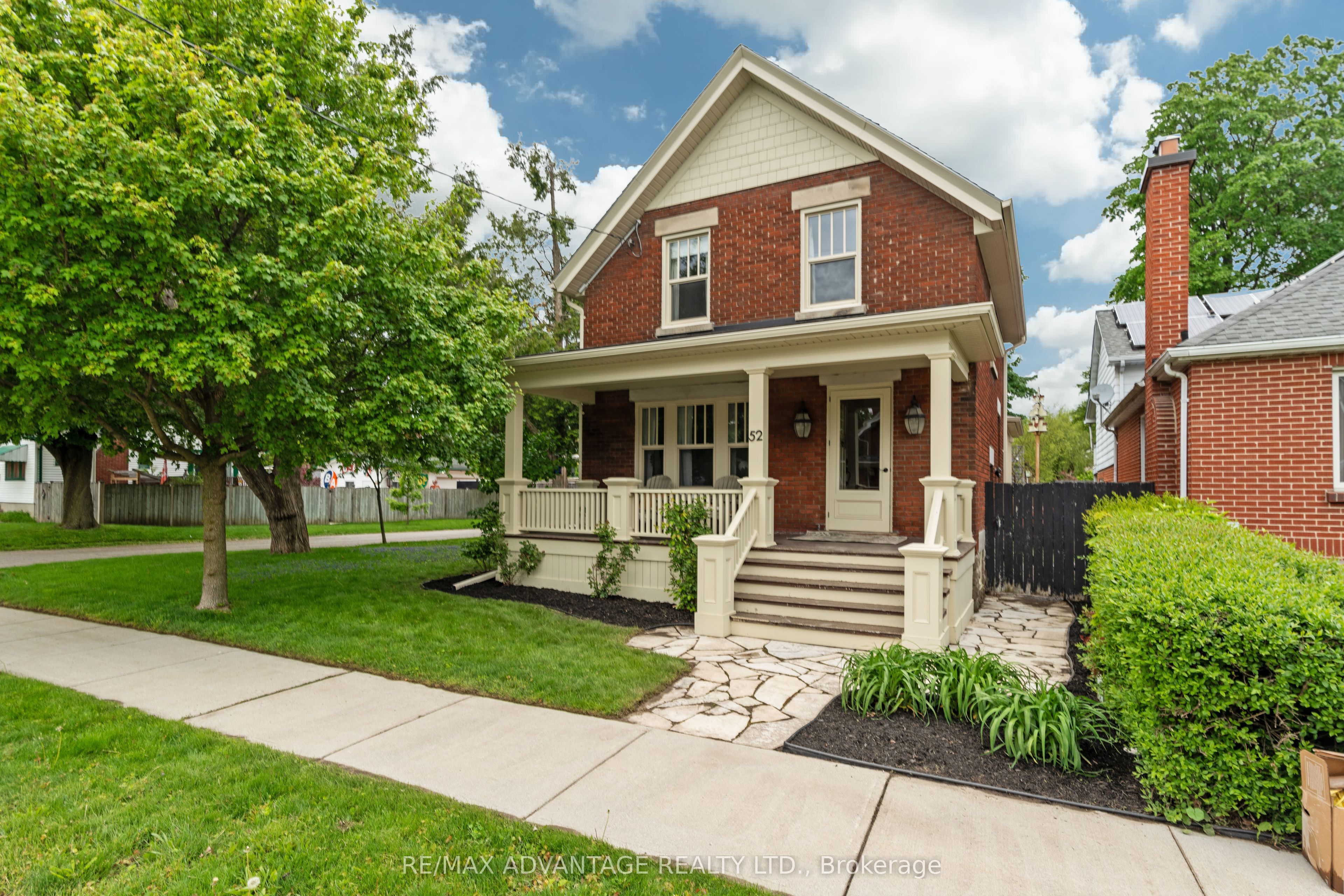 Photo of Listing #X12447031