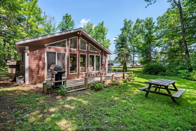 1057 Marble Lake Road, Frontenac
