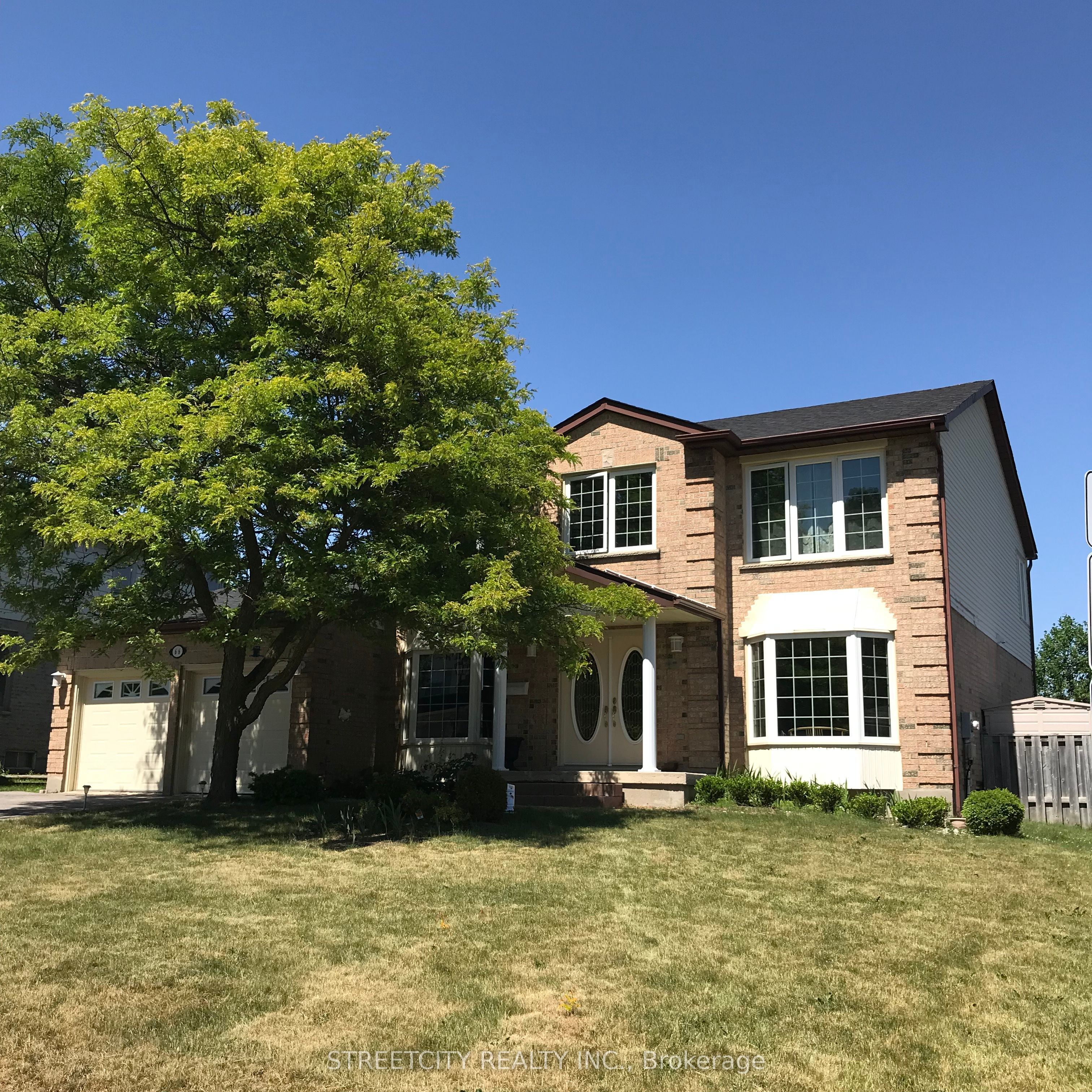 Photo of Listing #X12447167