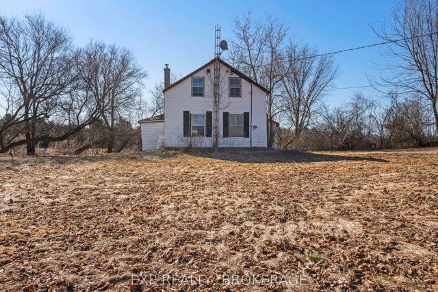 1619 County 2 Road, Front of Yonge