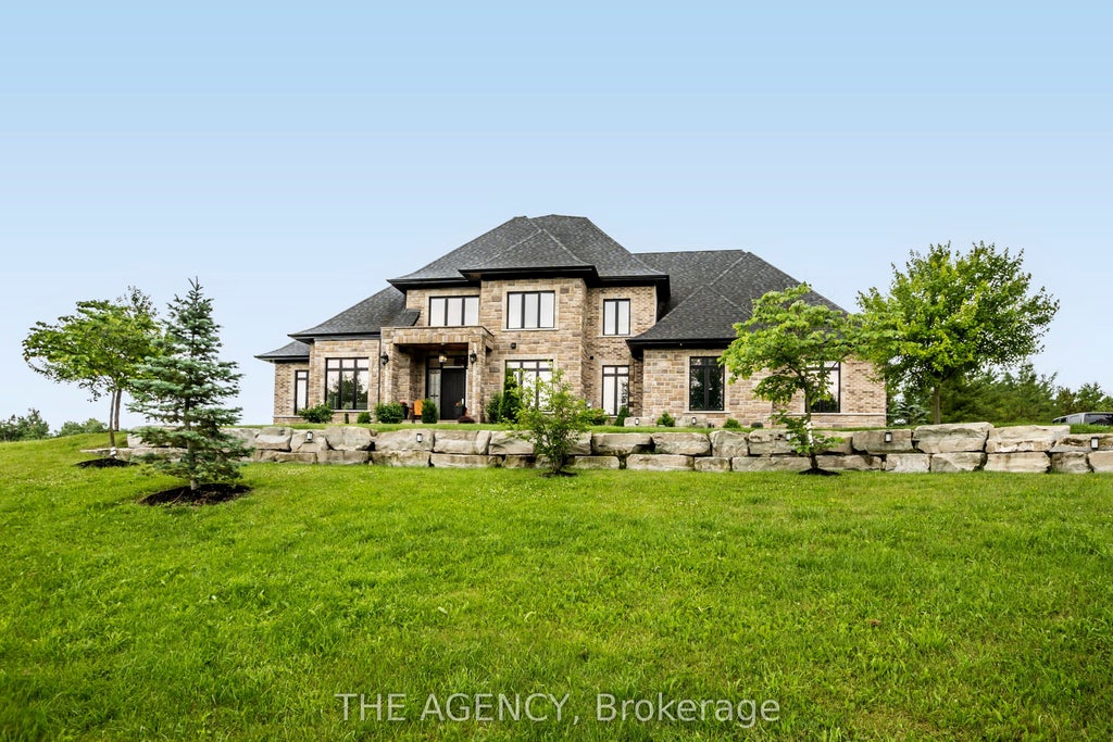 7645 Maltby Road E, Puslinch