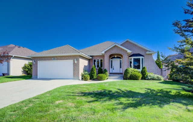 430 Caryndale Drive, Kitchener