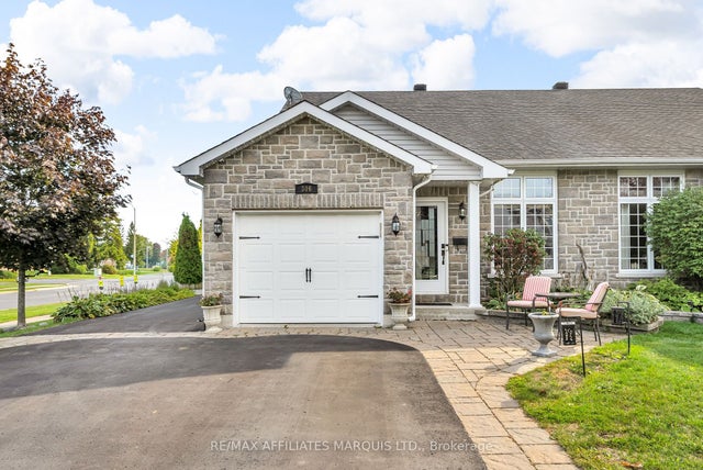 306 Ellen Avenue, Cornwall