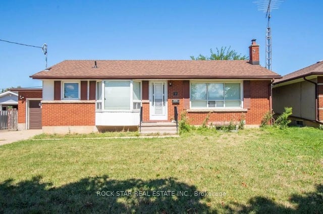 17 Ridgeview Avenue Lower, St. Catharines