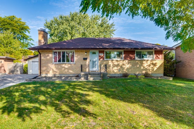 125 Goldwick Crescent, London East