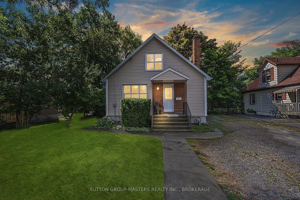 720 Brock Street, Kingston