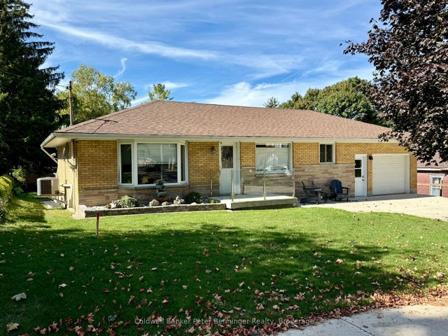 10 Brownlee Street S, South Bruce