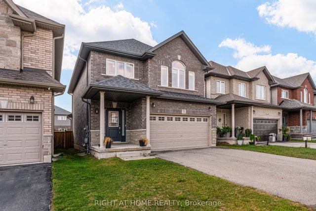 71 Cittadella Boulevard, Hamilton
