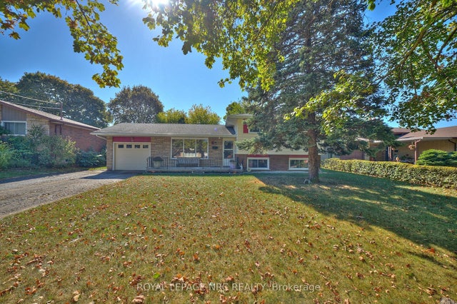 9 Royal Manor Drive, St. Catharines
