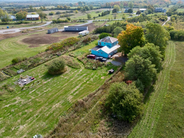 206 Stinson Block Road, Prince Edward County