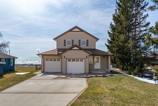 44 Greenway Circle, Brighton