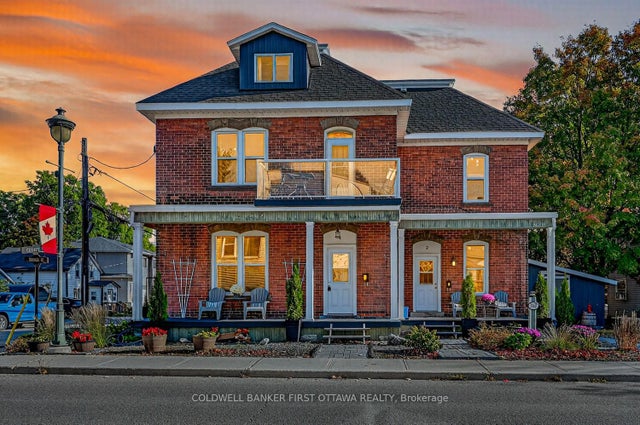 267 Bridge Street, Carleton Place