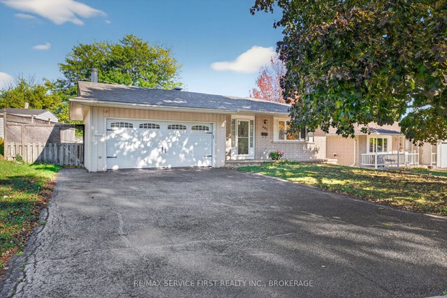 690 Fleet Street, Kingston