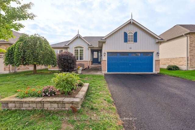 19 Thrushwood Trail, Kawartha Lakes
