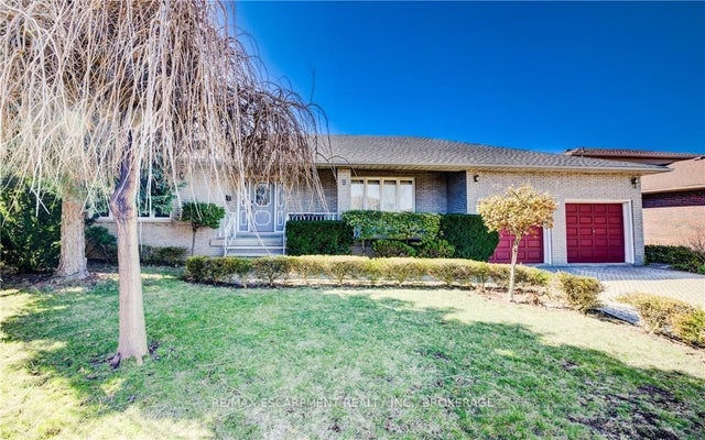 9 Stonecliff Court, Hamilton