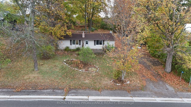 2112 Hamilton Road, Quinte West