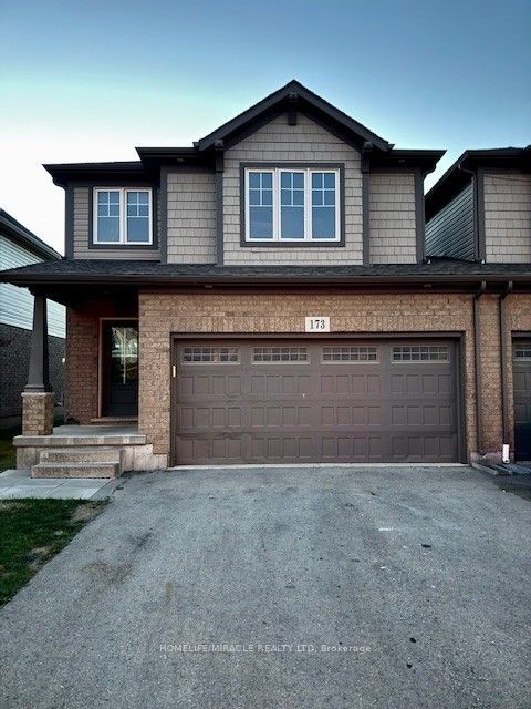 173 Winterberry Boulevard, Thorold