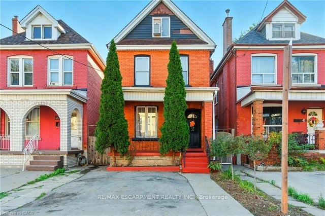 44 Holton Avenue N, Hamilton