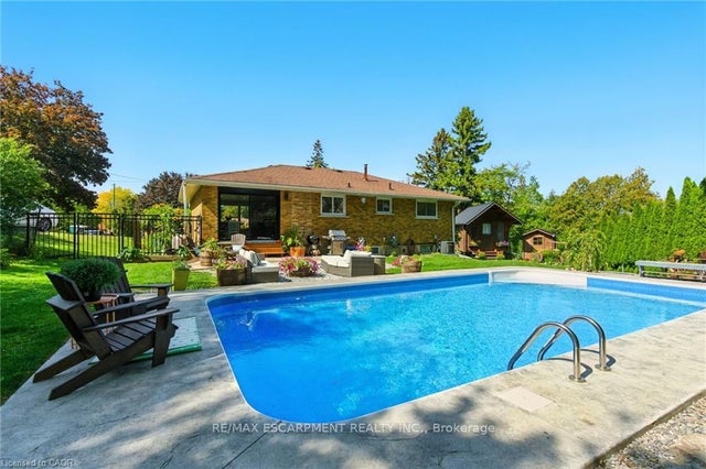19 Wallace Place, Haldimand