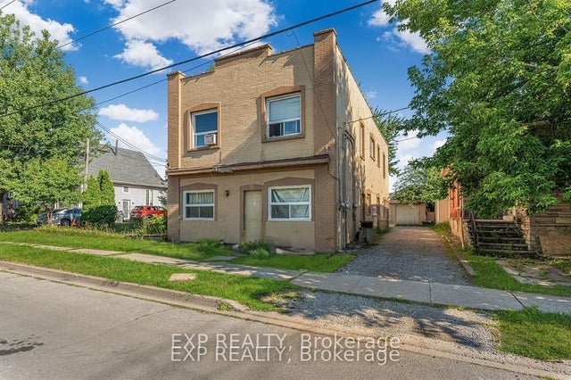 4553 Ferguson Street, Niagara Falls