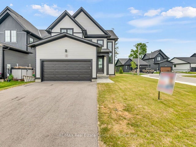 297 Whiting Street 9, Ingersoll