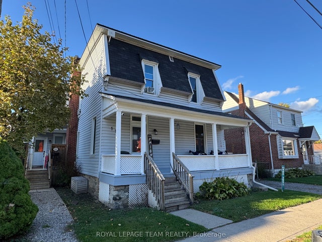 114 Main Street E, Smiths Falls