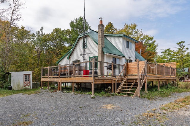1175 Ritchie Road, Frontenac