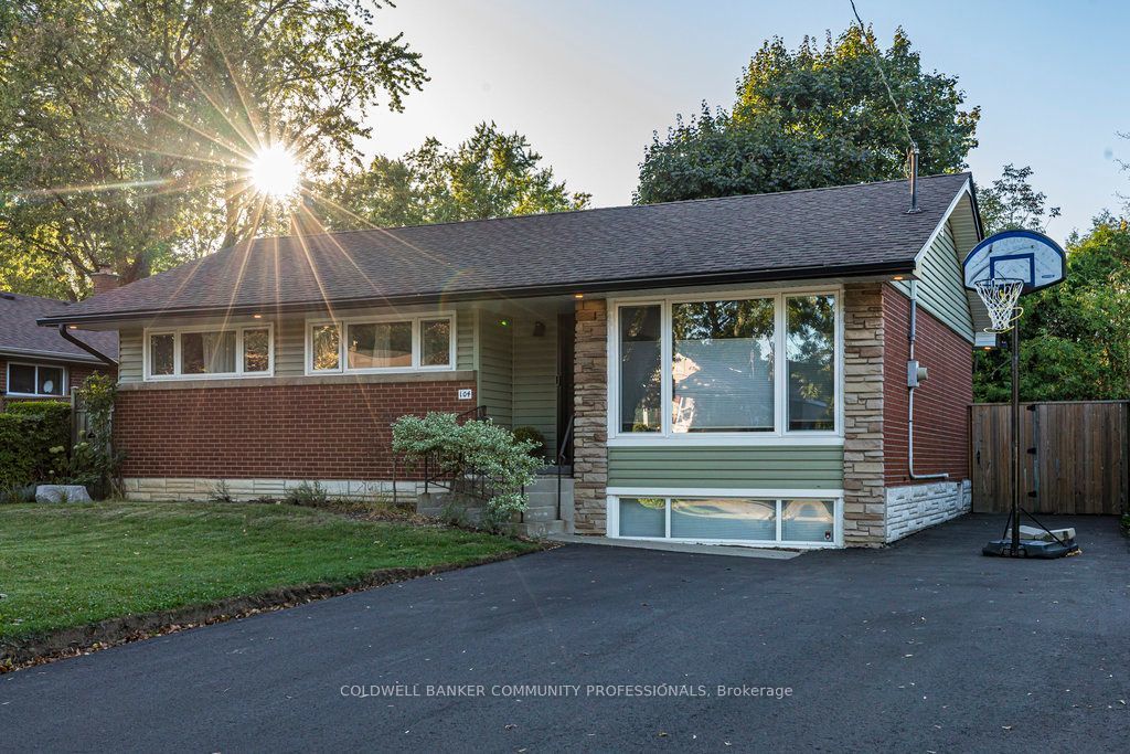 104 West 33rd Street, Hamilton