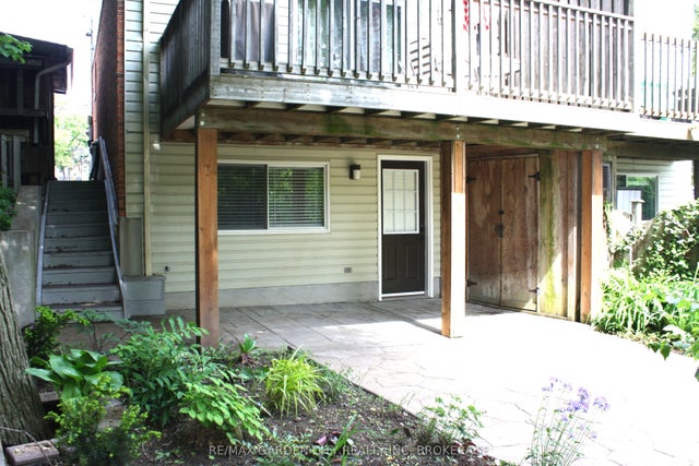 119 Main Street W 119b, Grimsby